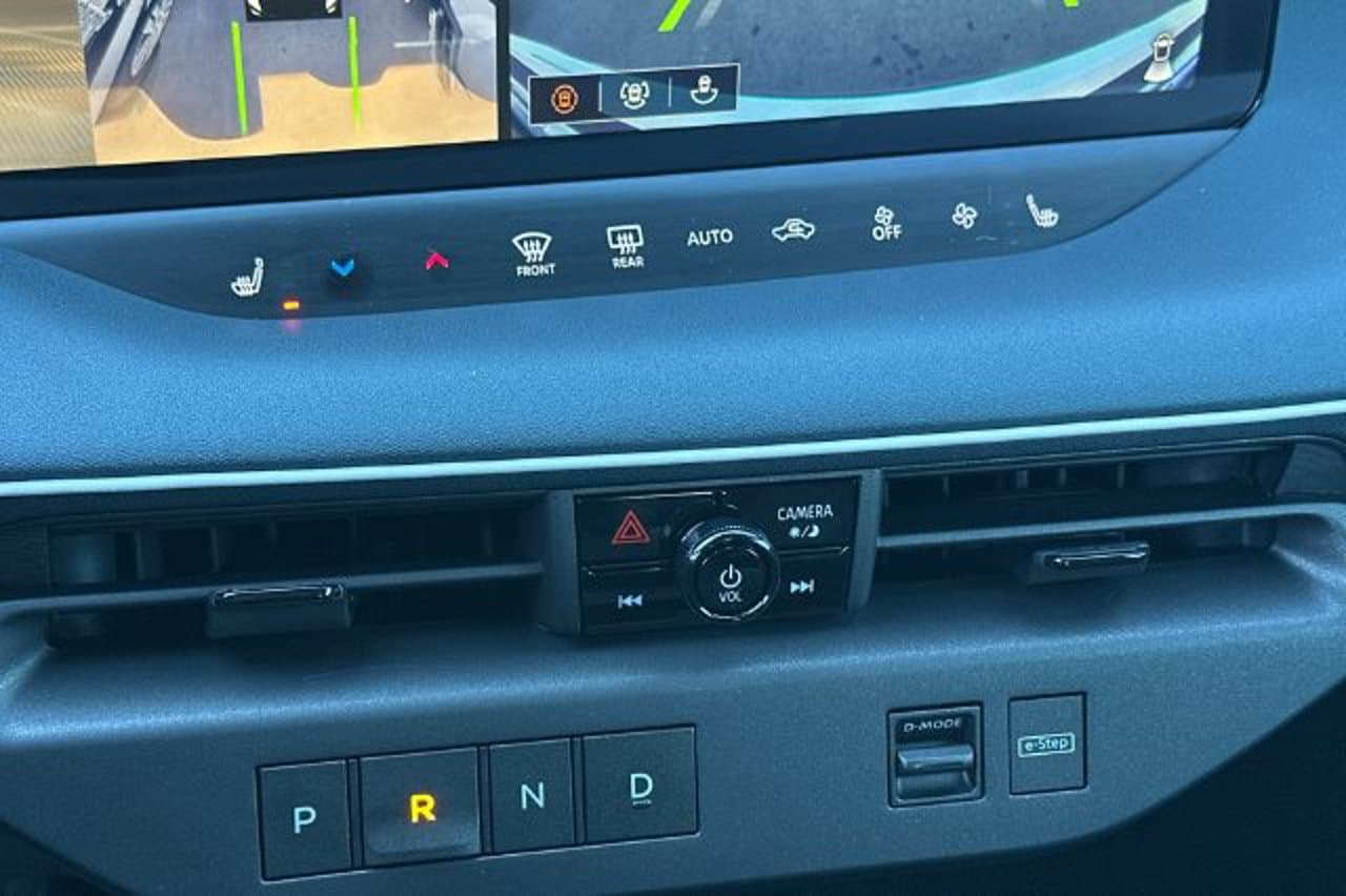 2026 Nissan LEAF SV+ 18