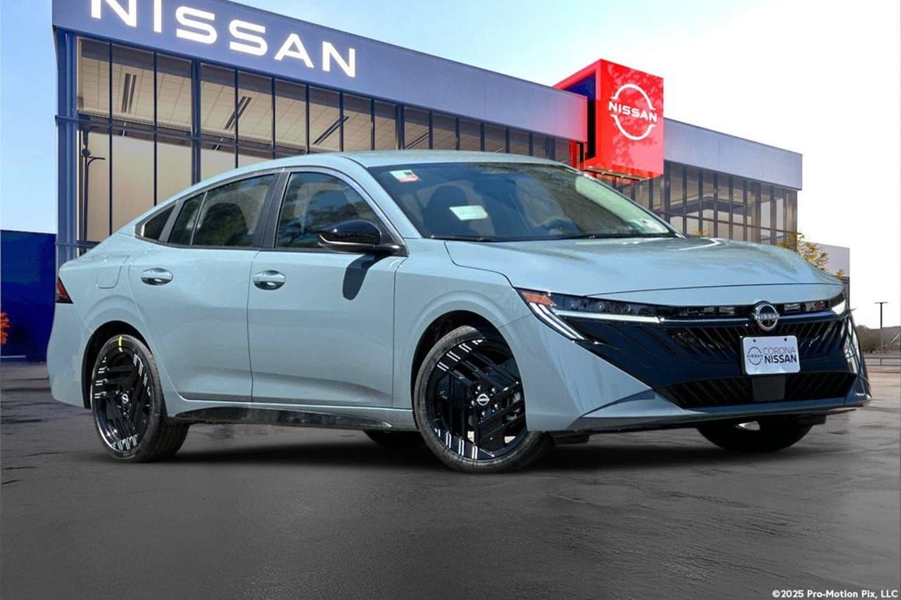 2027 Nissan Sentra SR 2