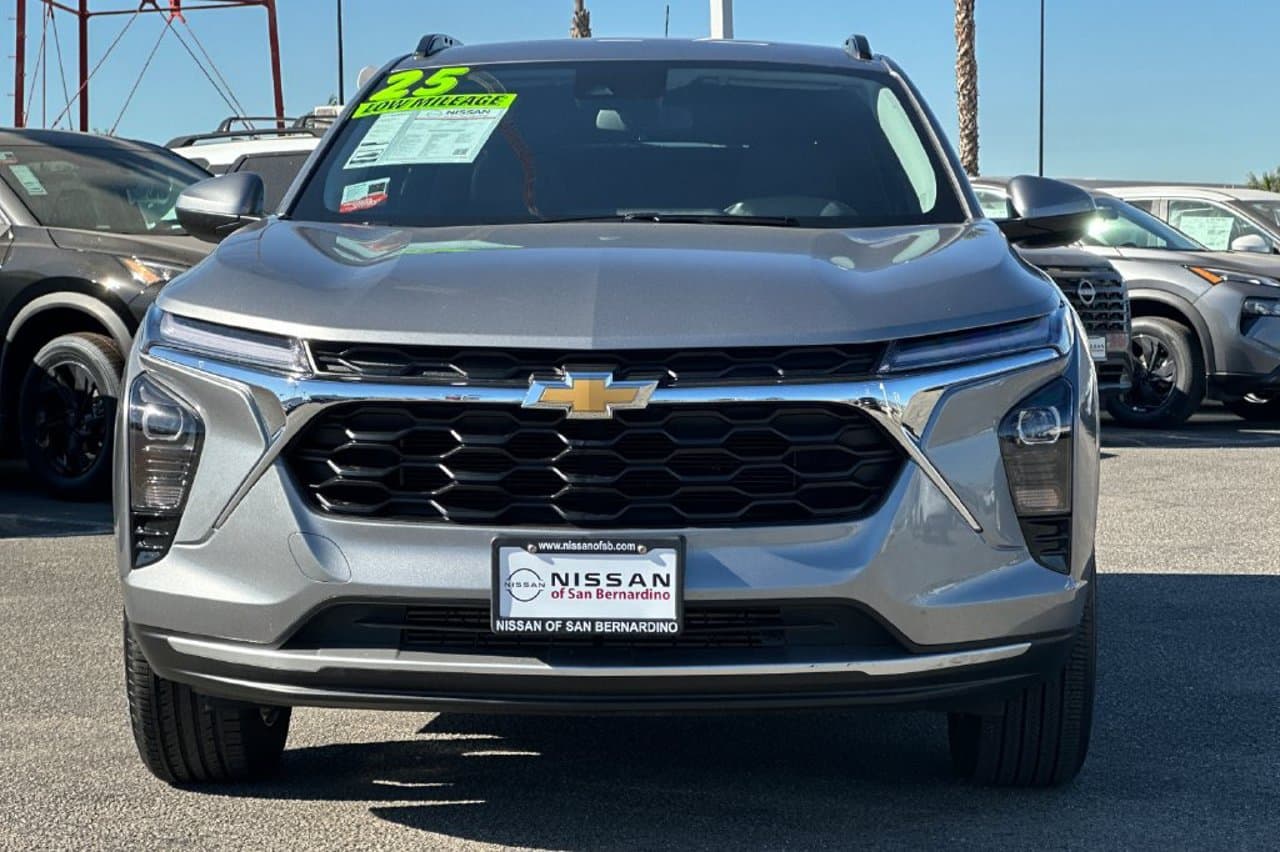 2025 Chevrolet Trax LT 6