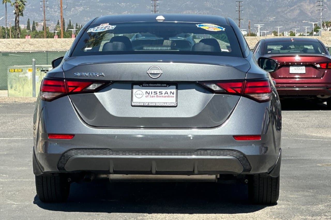 2025 Nissan Sentra SV 4