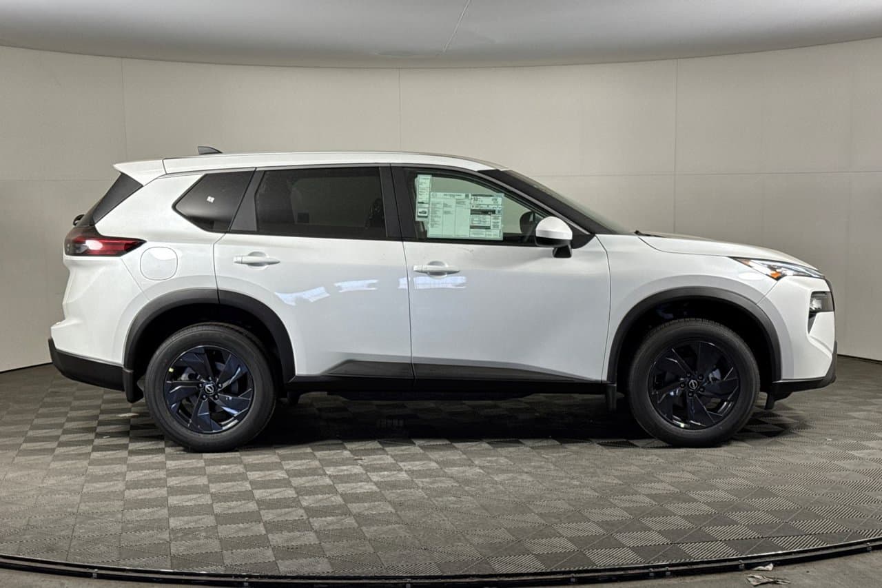 2026 Nissan Rogue SV 2