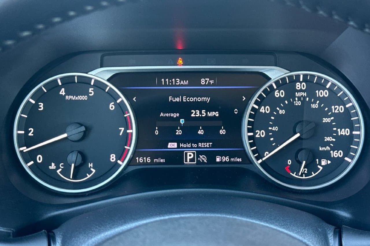 2025 Nissan Sentra SV 20