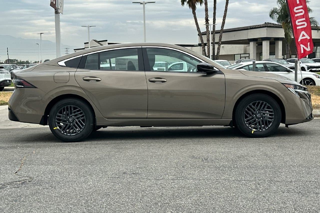 2026 Nissan Sentra SV 2