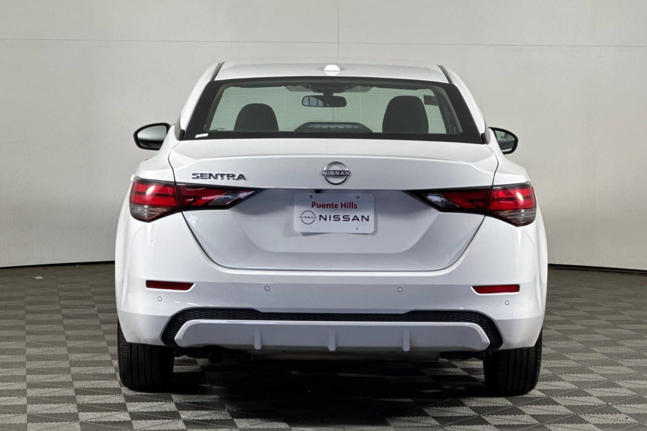 2025 Nissan Sentra SV 4
