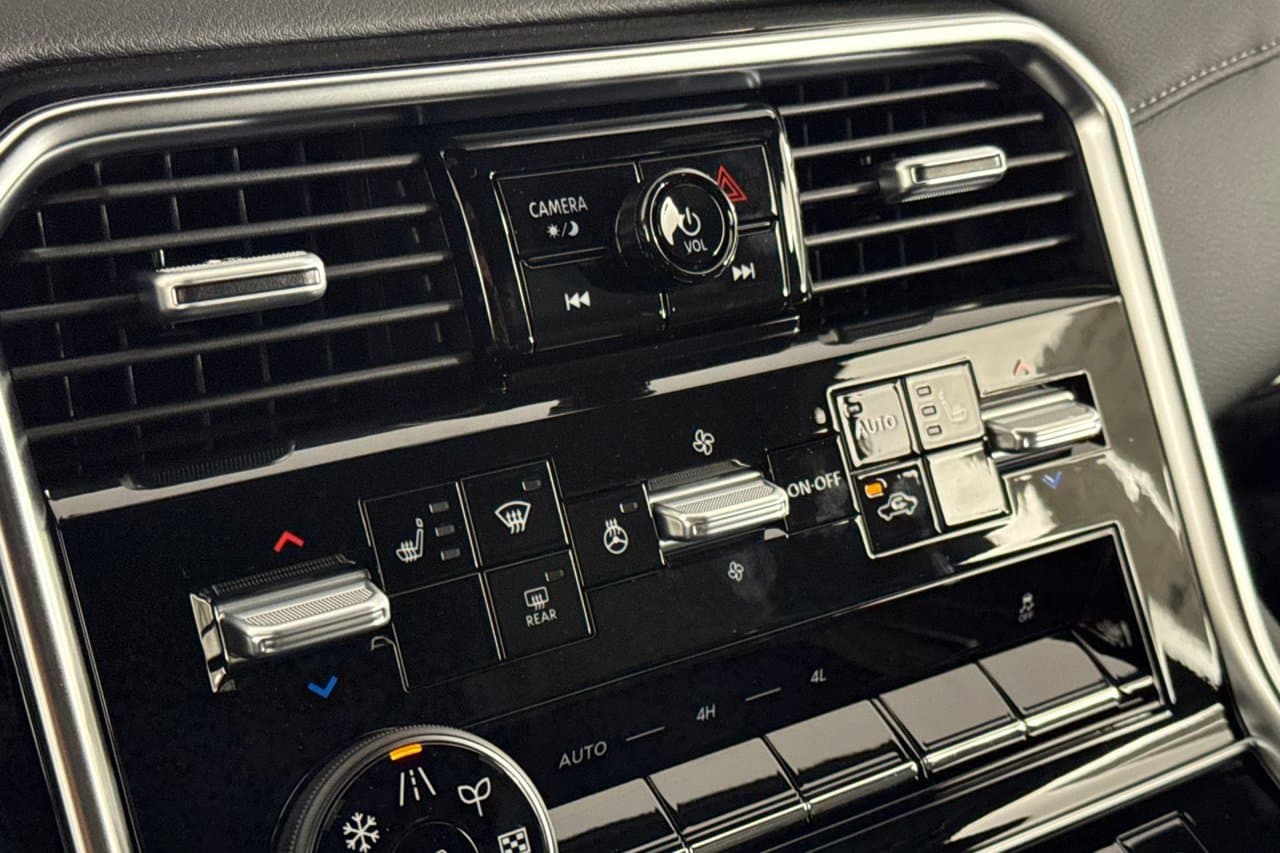 2026 Nissan Armada SL 19