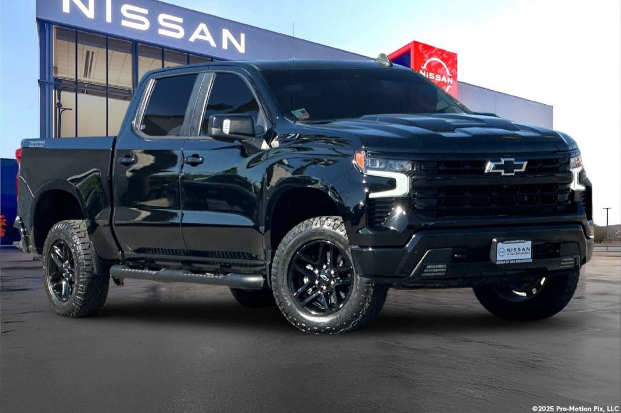 2022 Chevrolet Silverado 1500 LT Trail Boss 1