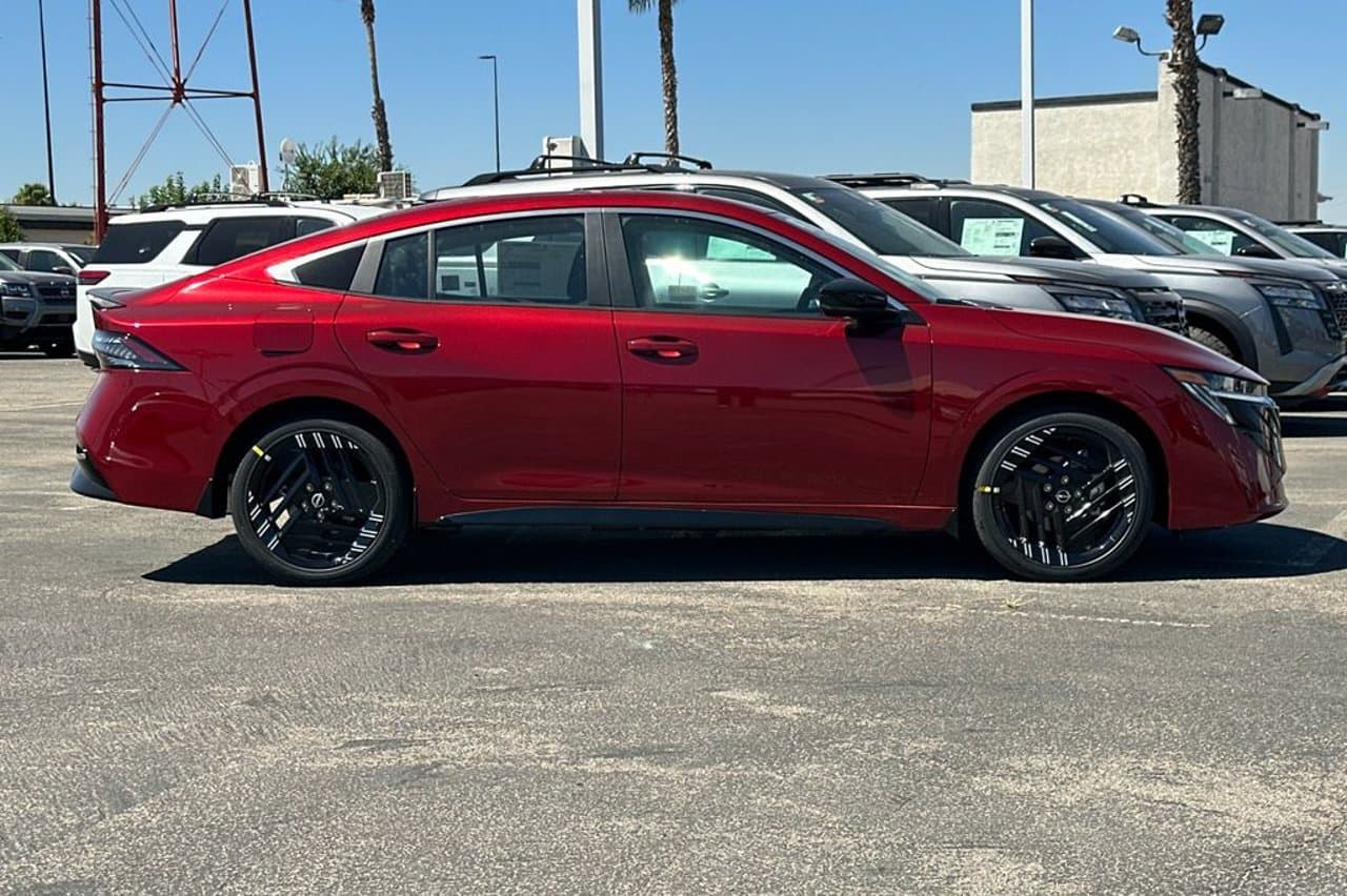 2027 Nissan Sentra SR 2