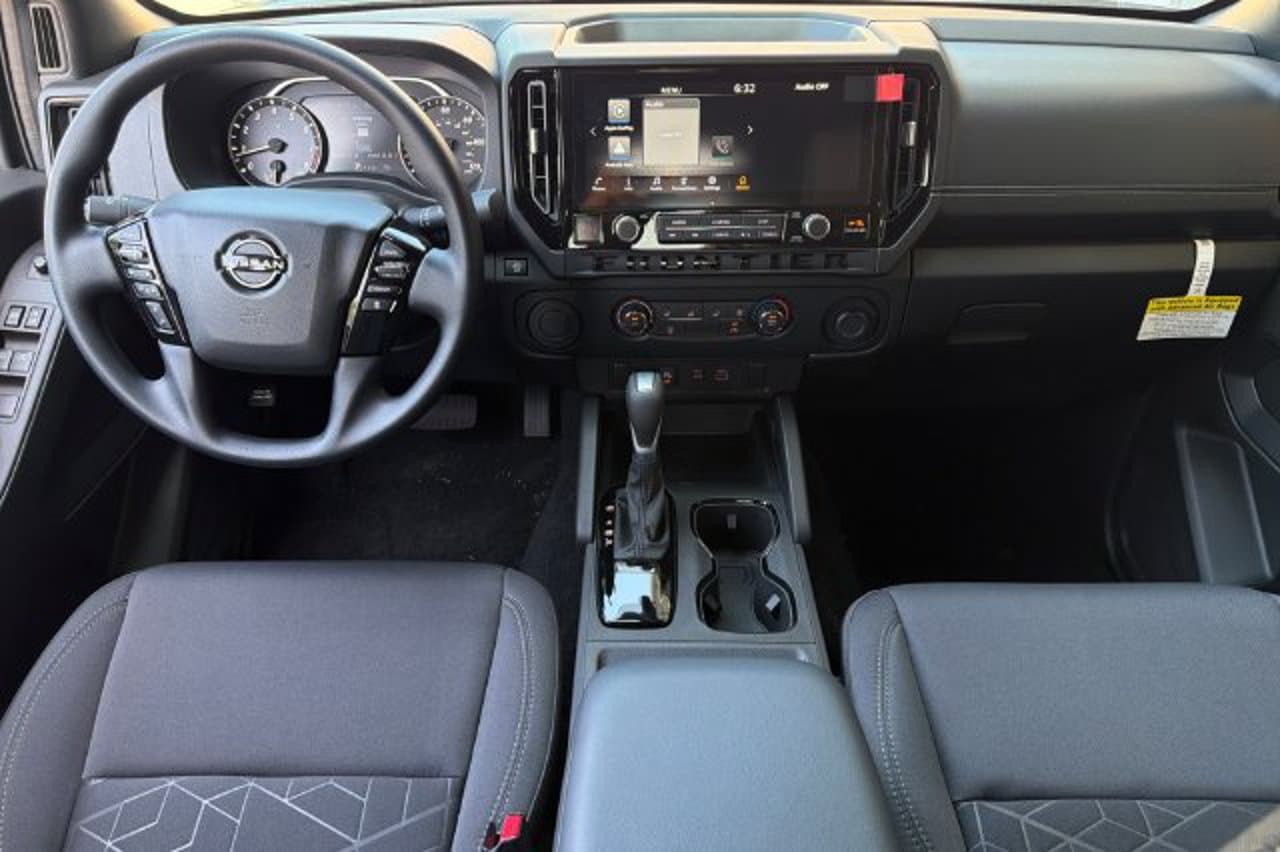 2027 Nissan Frontier SV 10