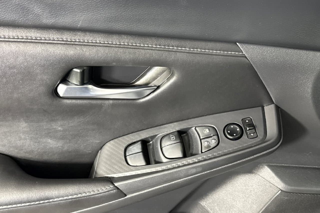 2025 Nissan Sentra SV 29