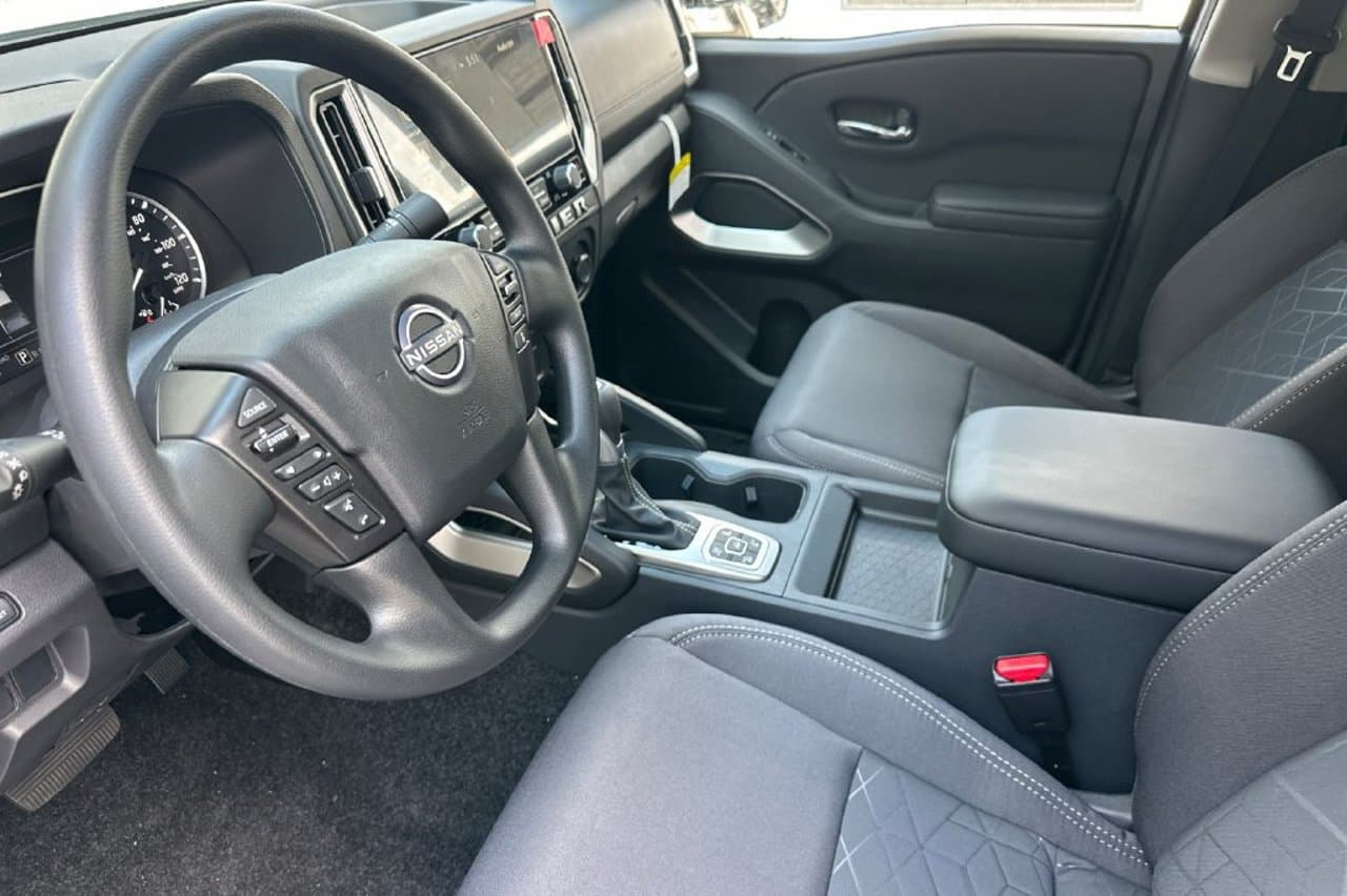 2026 Nissan Frontier SV 7