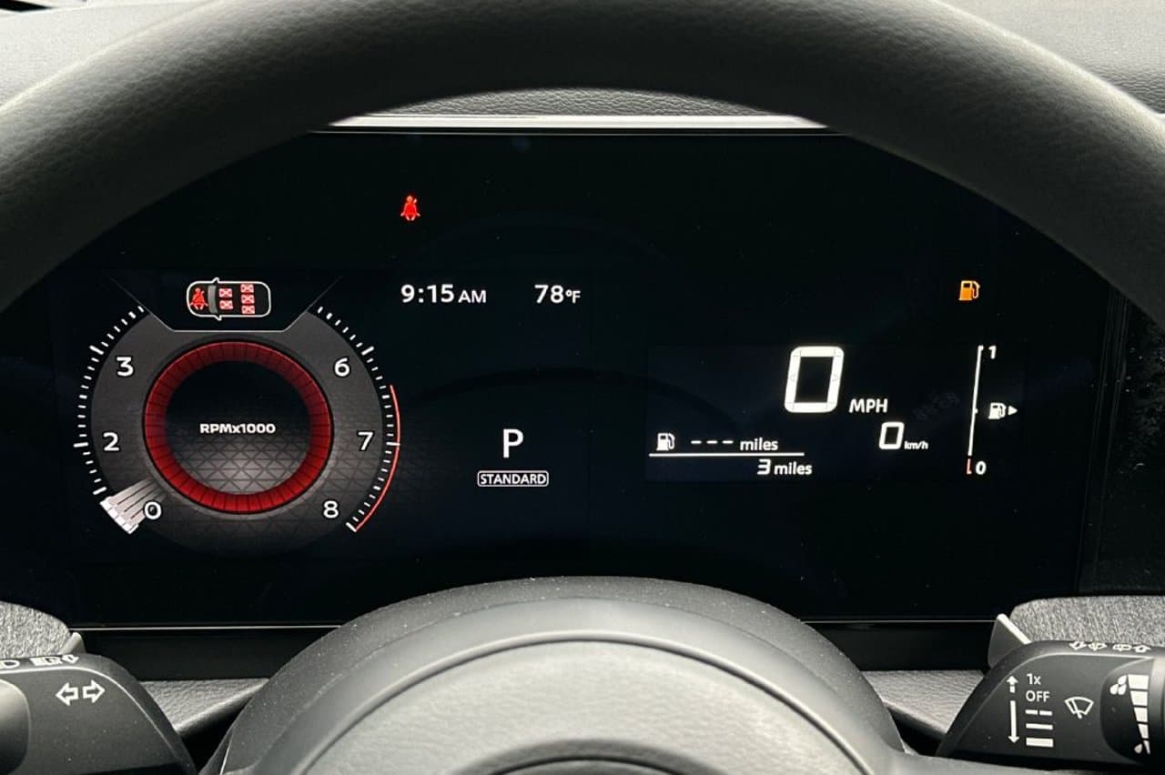 2027 Nissan Kicks SV 20