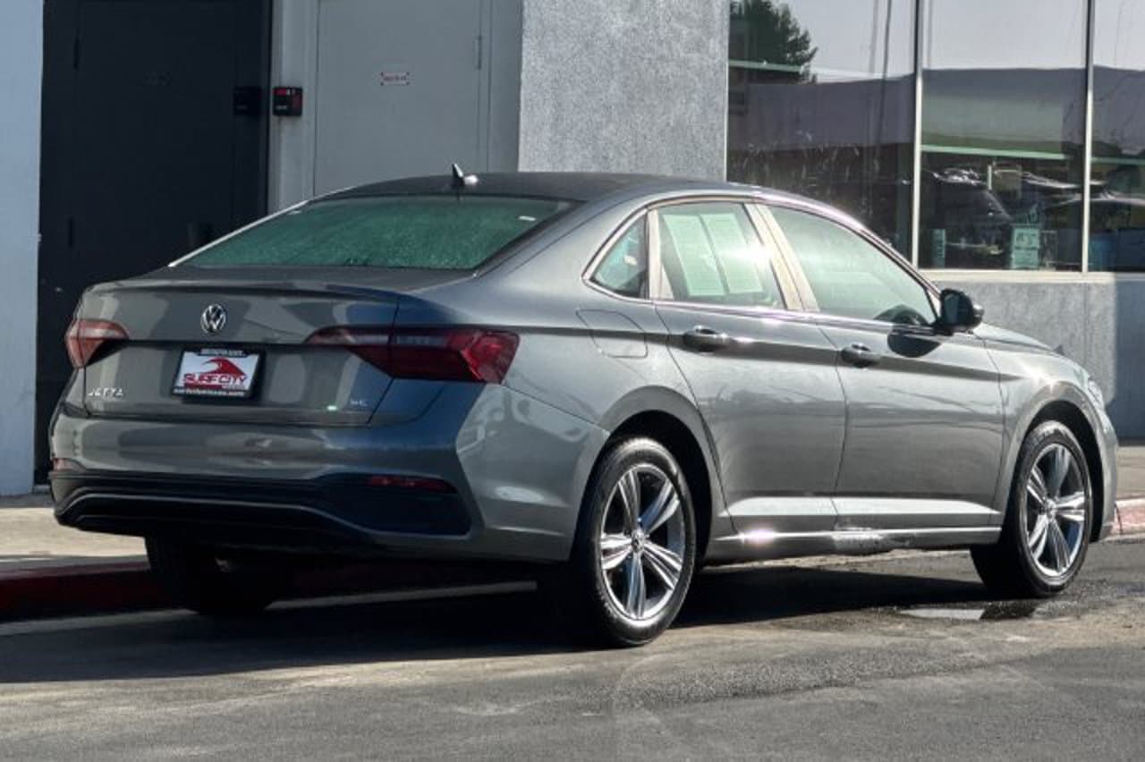 2024 Volkswagen Jetta SE 4