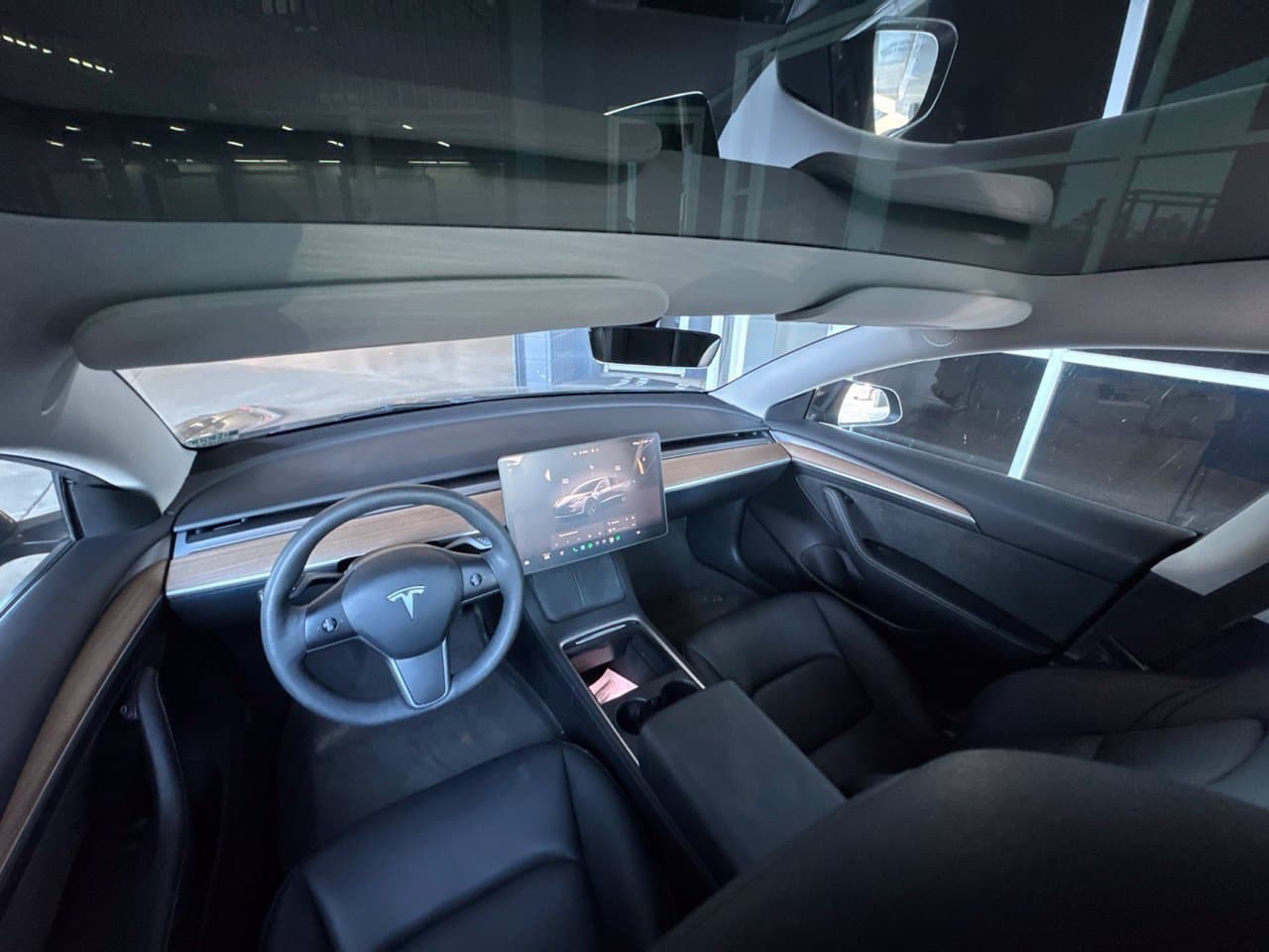 2023 Tesla Model 3 Base 4
