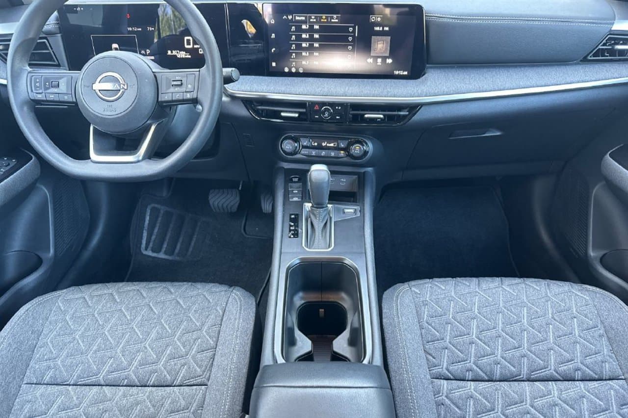 2026 Nissan Kicks SV 11