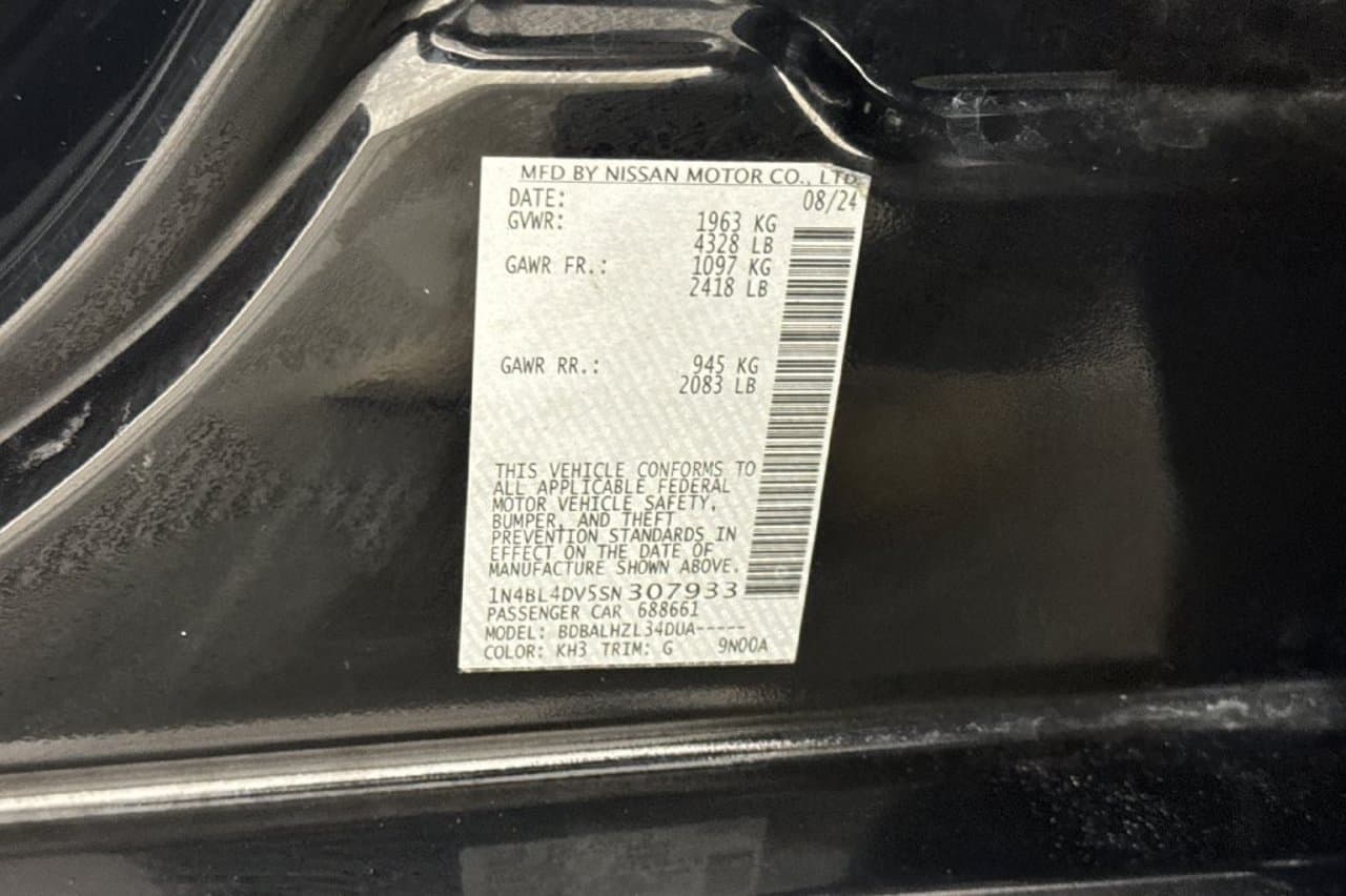 2025 Nissan Altima SV 23