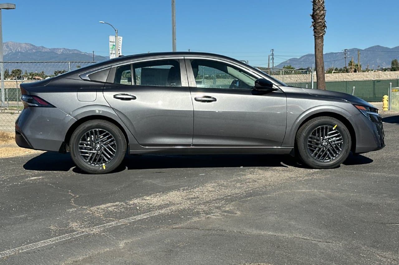 2027 Nissan Sentra SV 2