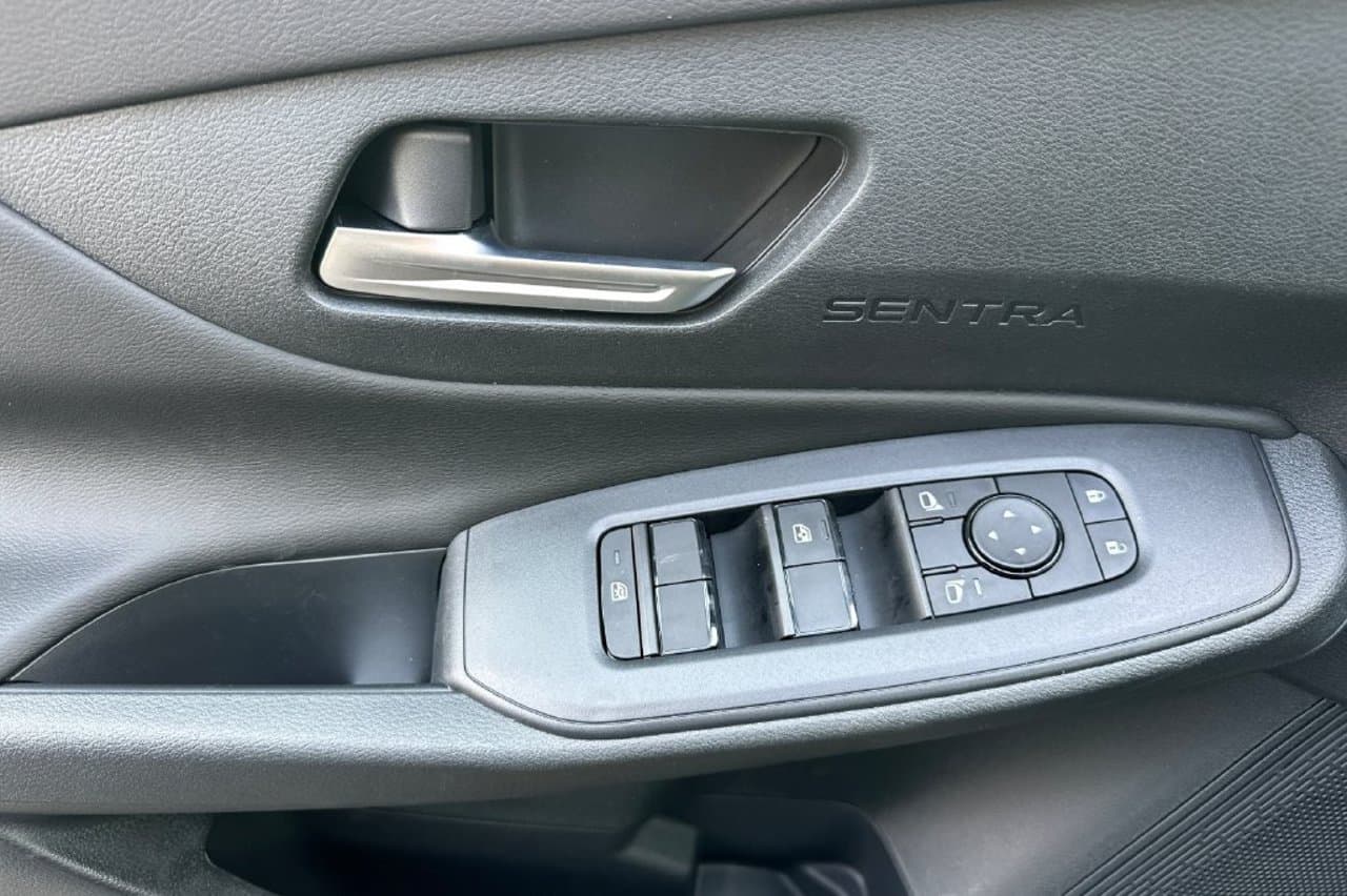 2026 Nissan Sentra S 9