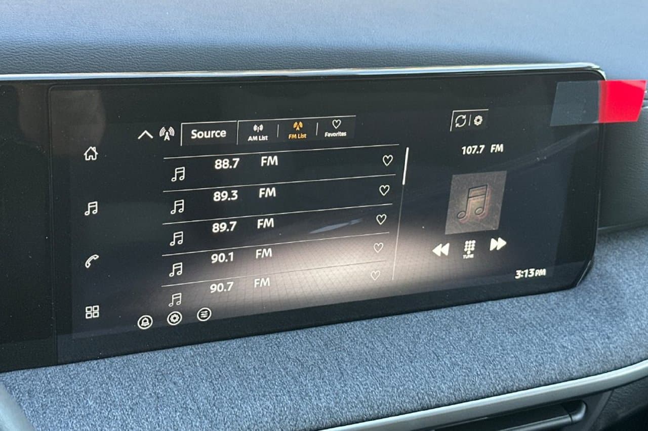 2027 Nissan Kicks SV 15