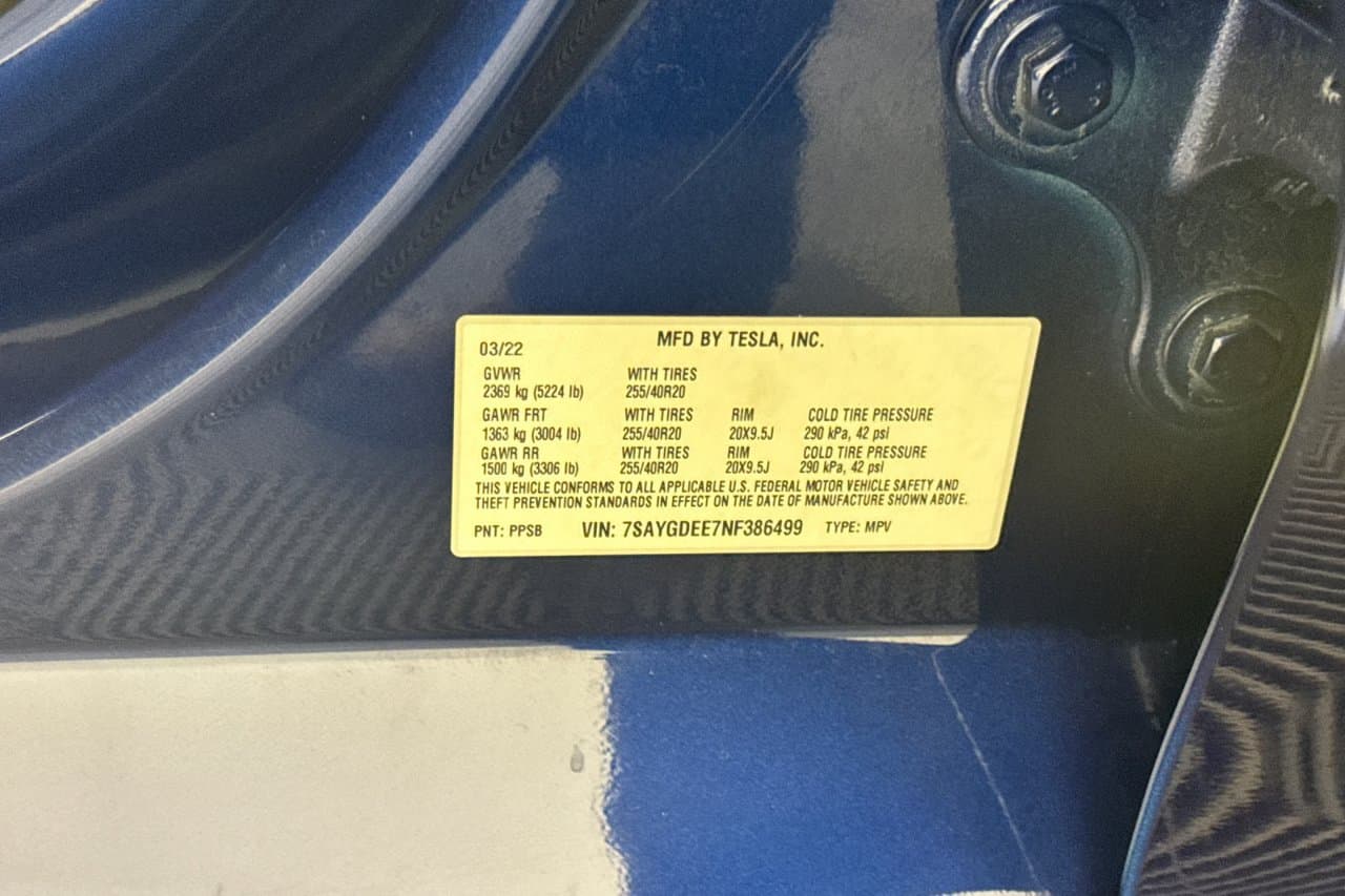 2022 Tesla Model Y Long Range 26