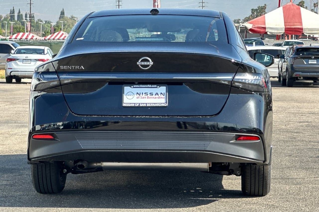 2027 Nissan Sentra SV 4