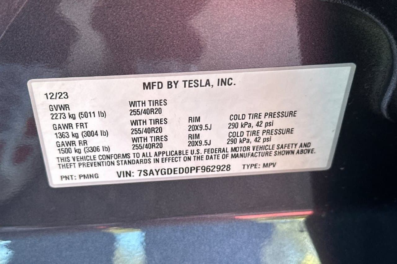 2023 Tesla Model Y Standard Range 26