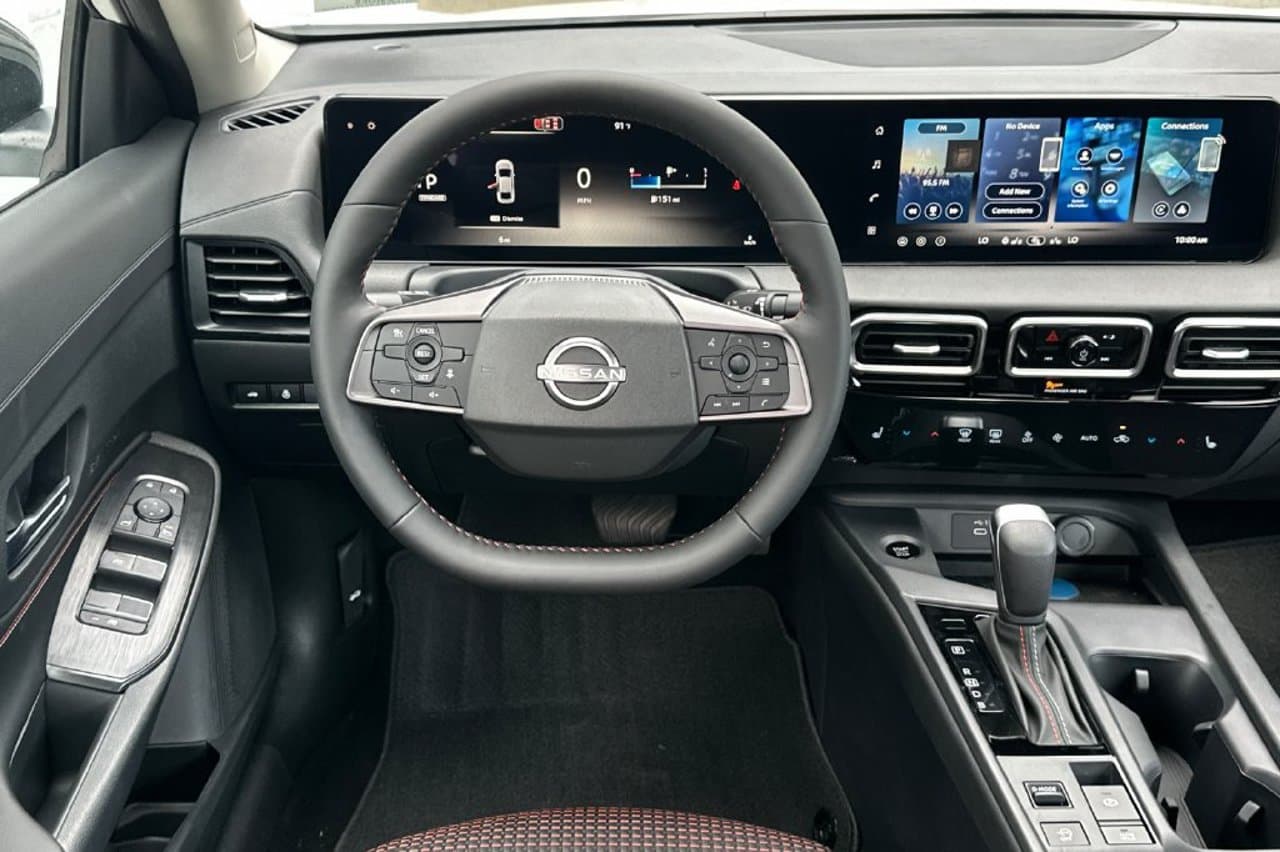 2027 Nissan Sentra SR 12