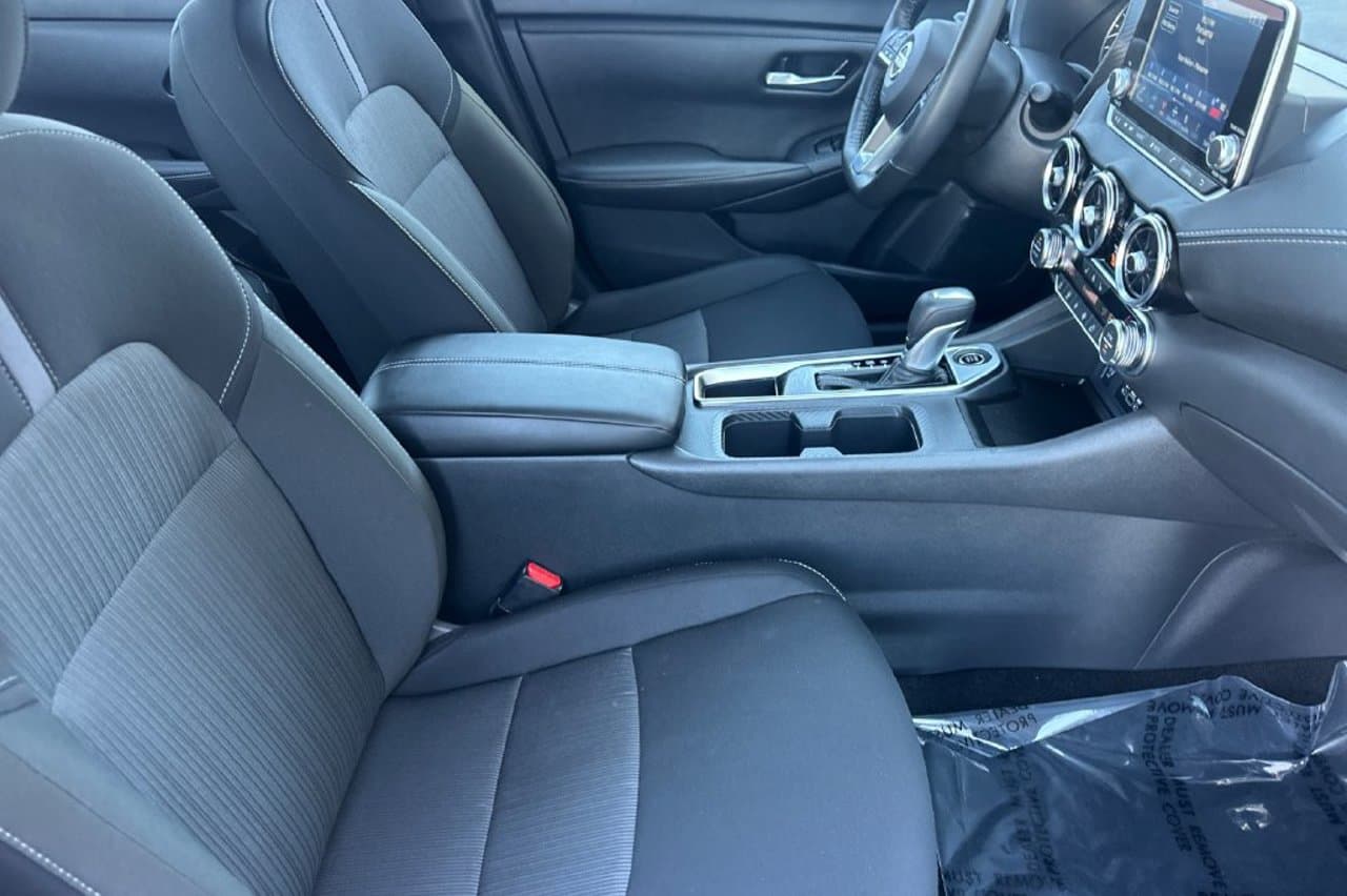 2025 Nissan Sentra SV 12