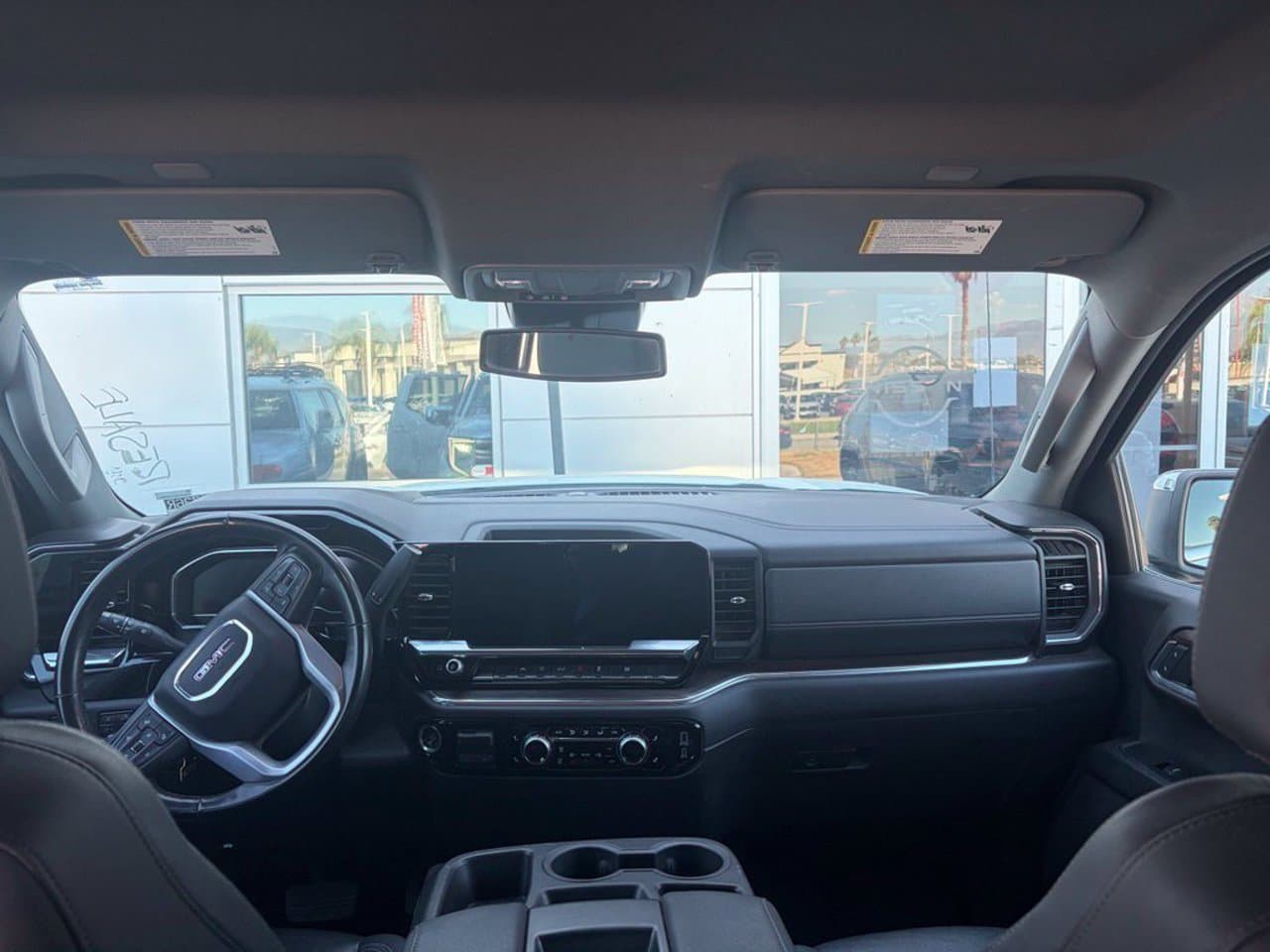 2025 GMC Sierra 1500 SLT 3