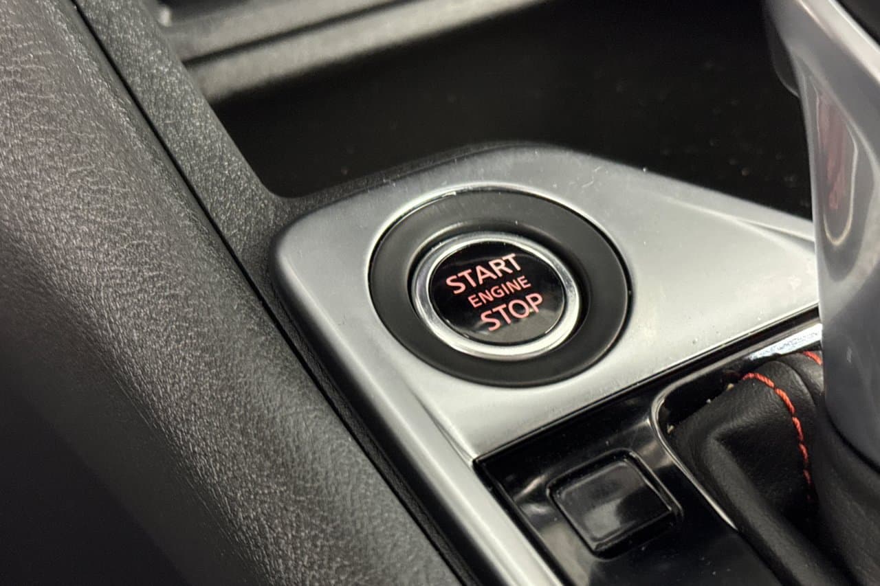 2025 Nissan Sentra SR 18