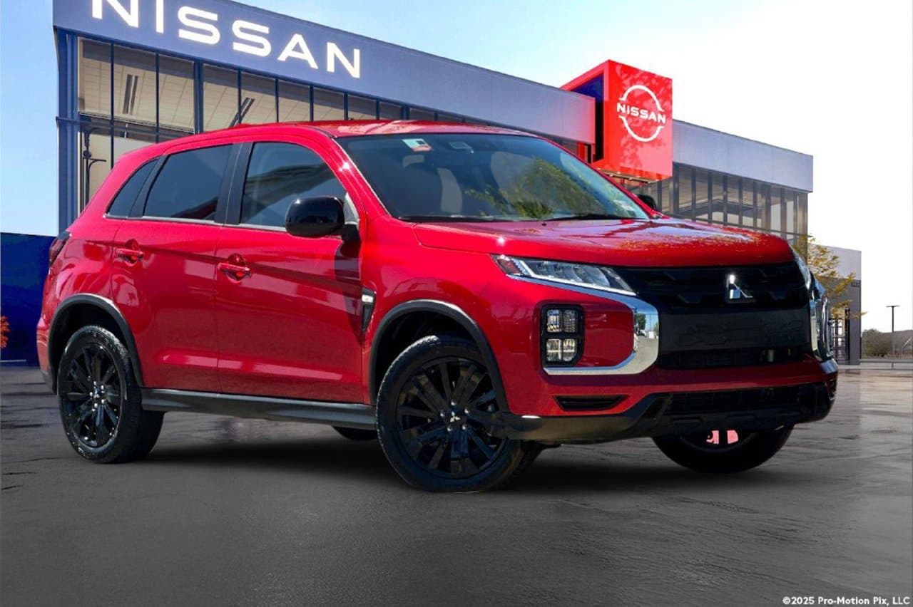 2025 Mitsubishi Outlander Sport 2