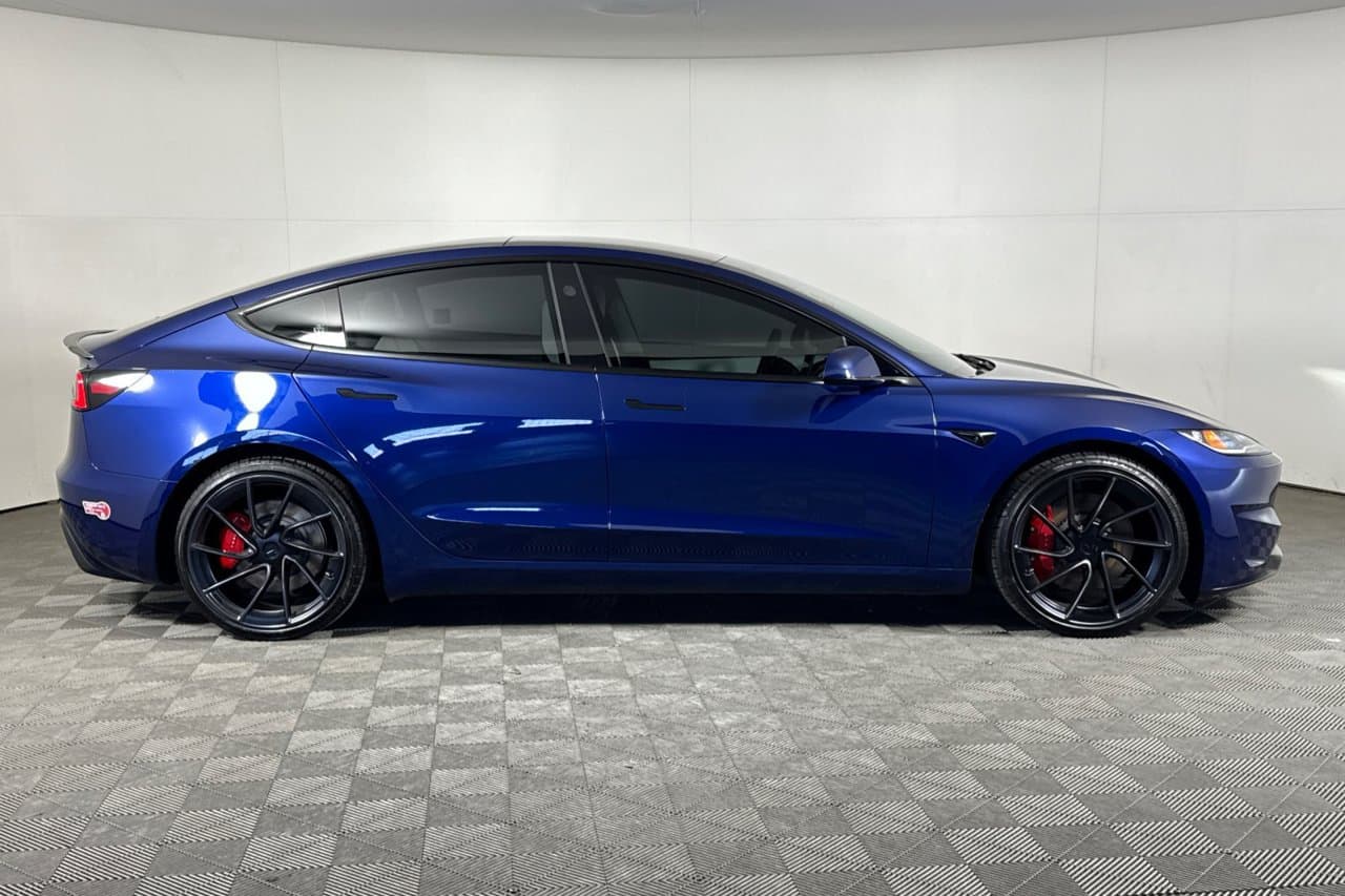 2024 Tesla Model 3 Performance 2