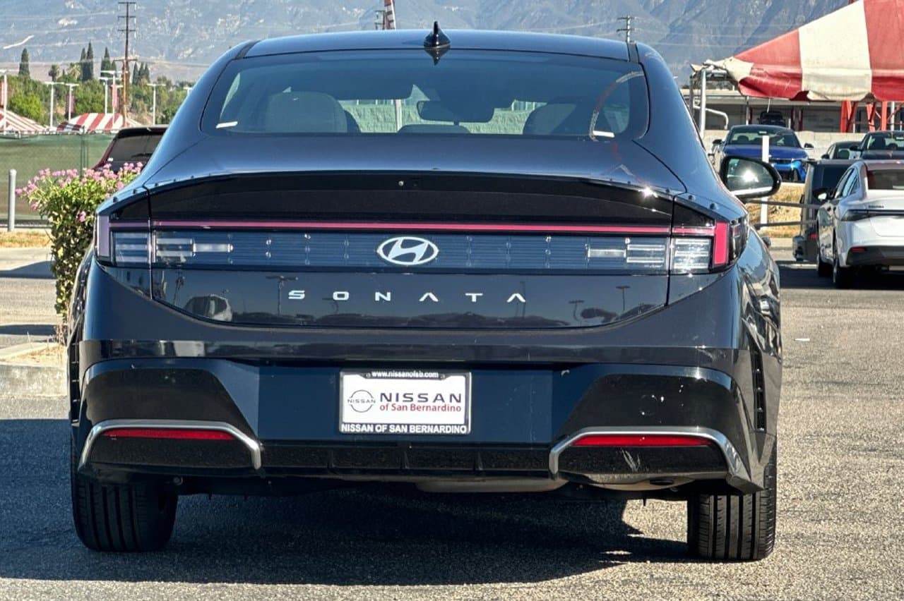 2025 Hyundai Sonata SEL 4