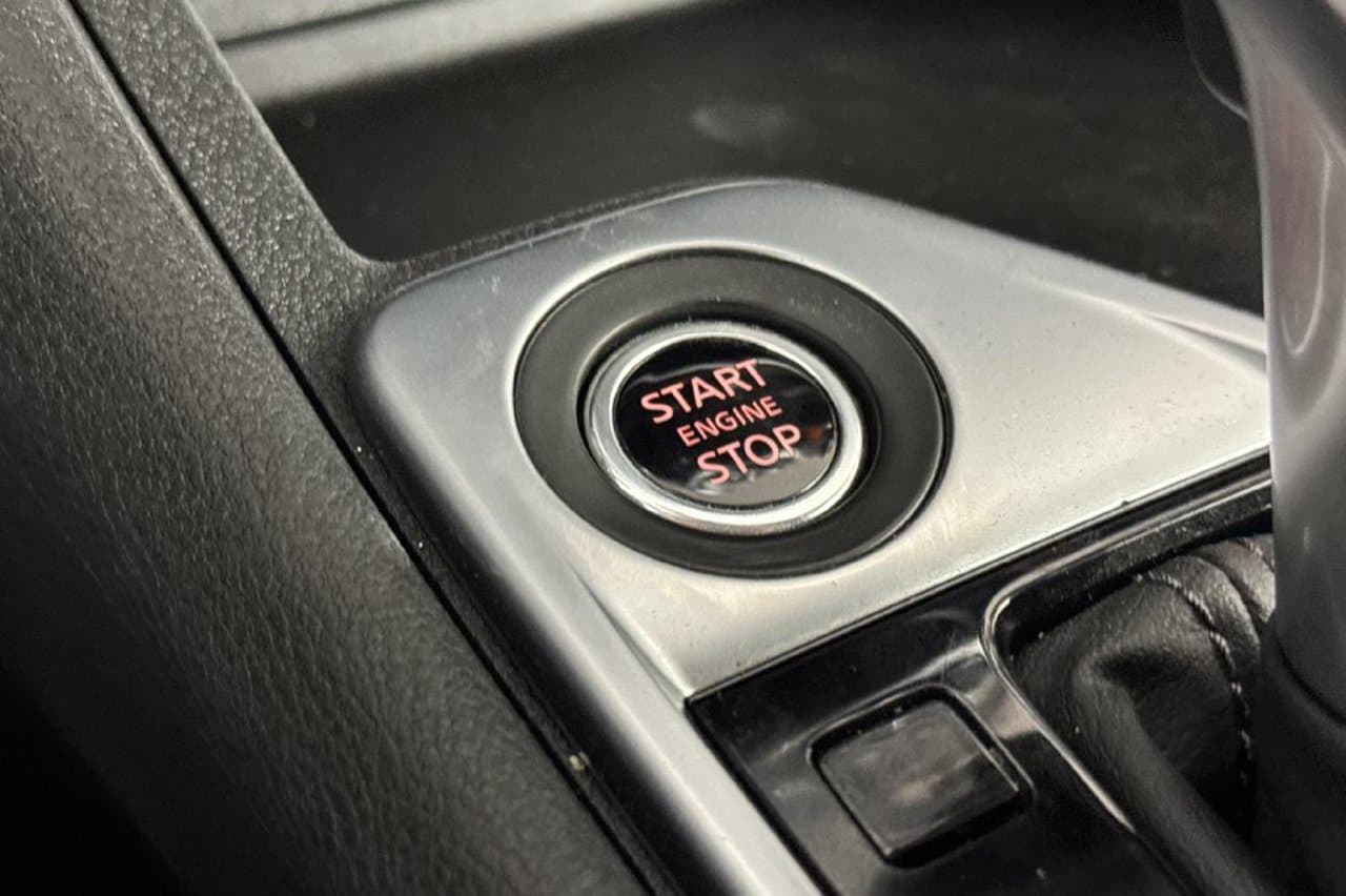 2025 Nissan Sentra SV 39