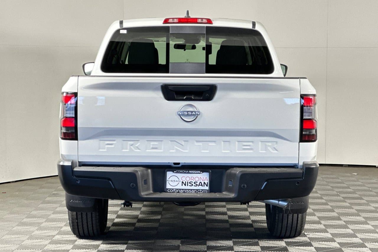 2026 Nissan Frontier S 3