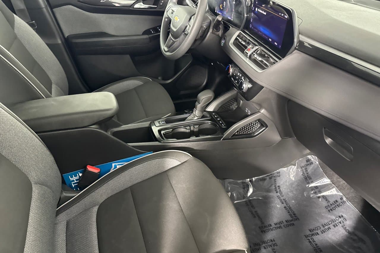 2025 Chevrolet Trailblazer LT 13
